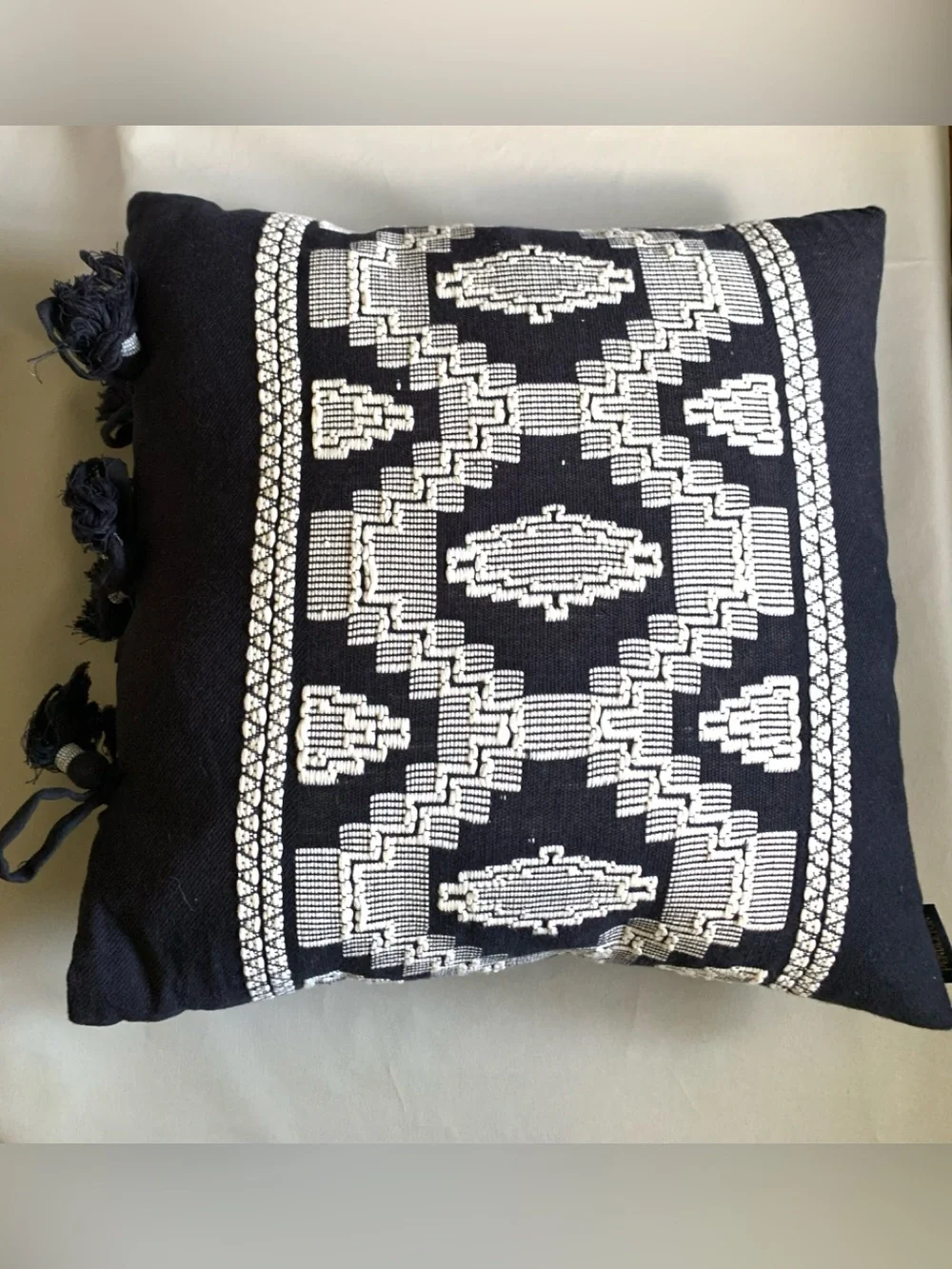 Pendleton Kiva Geometric Steps Black Accent Pillow Duck Feather/Down Fill